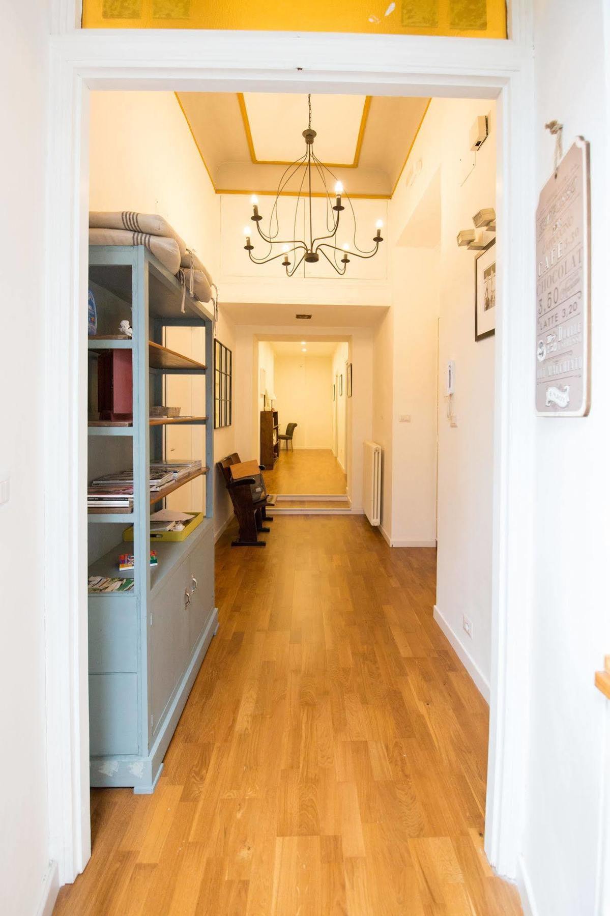 Urban Pine Rooms 2*