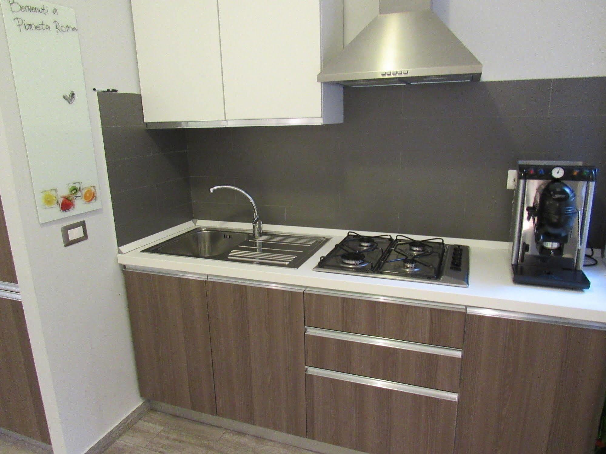 Pianeta Bed & Breakfast Rome