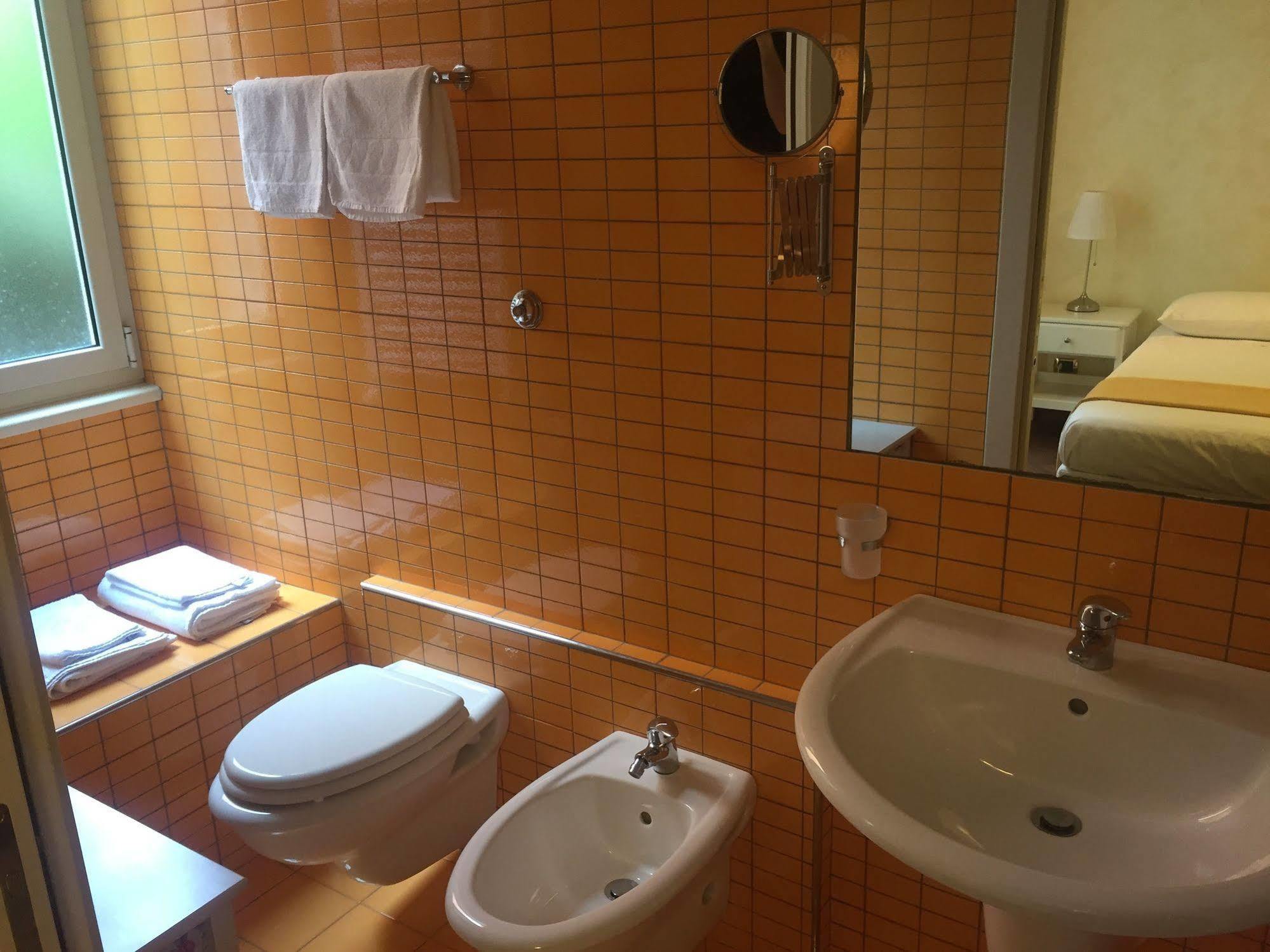 Bed & Breakfast Dhome Rome