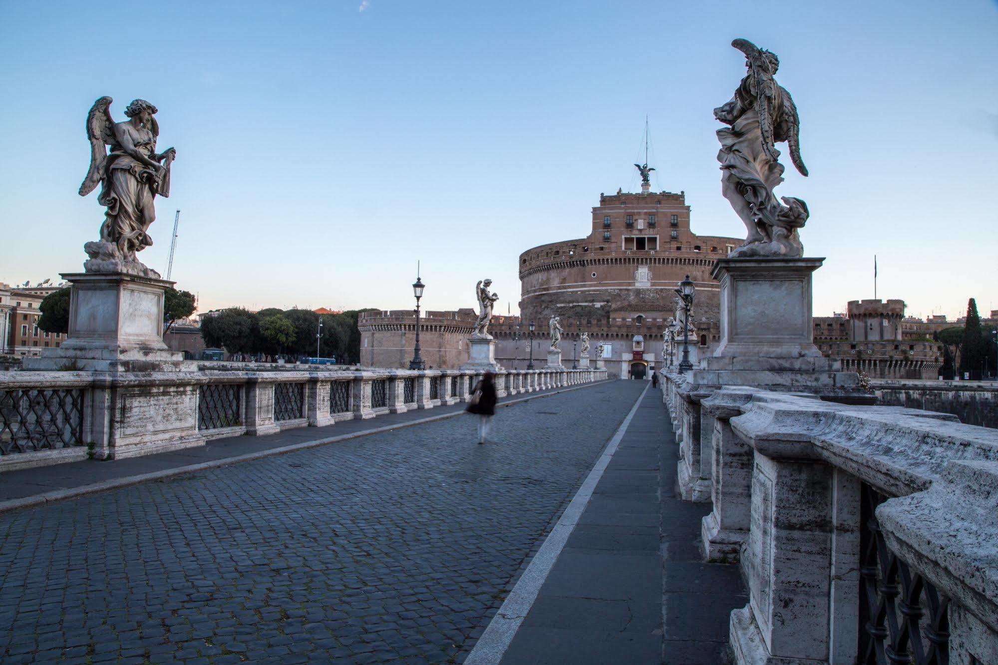 Hotel Dei Barbieri Rome