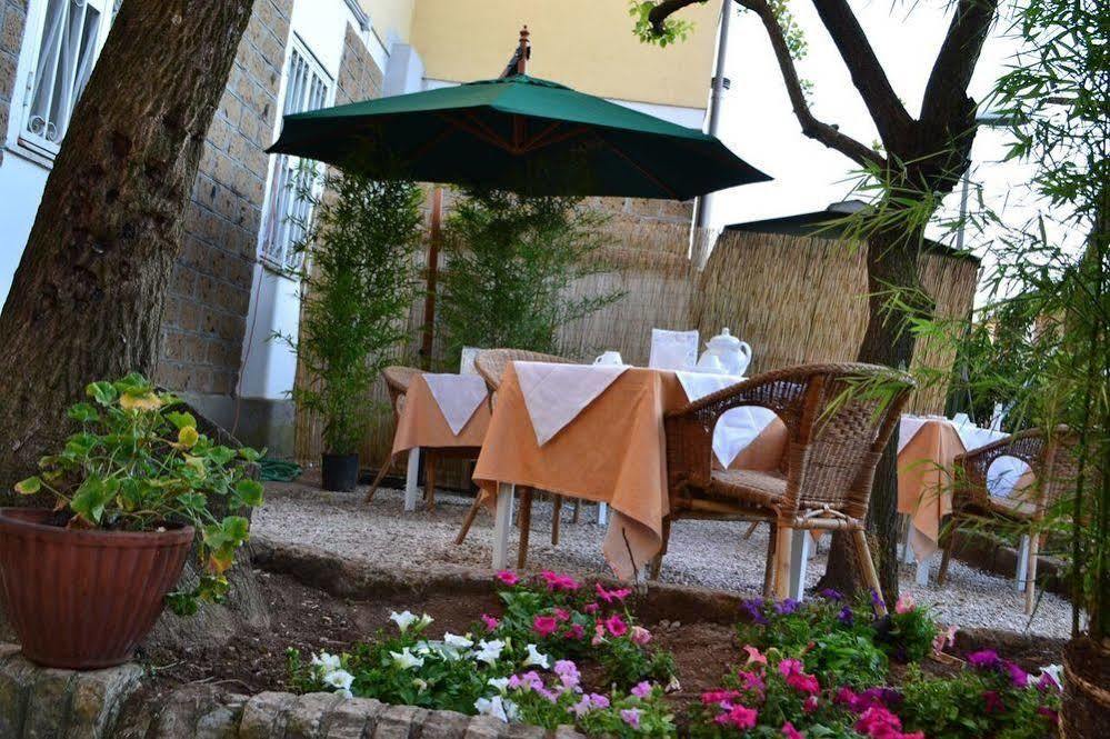La Luna Di Bed & Breakfast