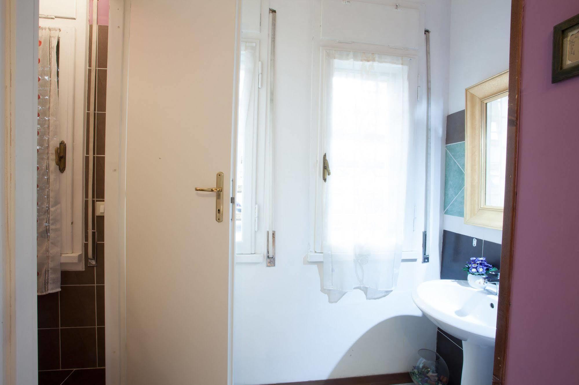 Eva Guest house