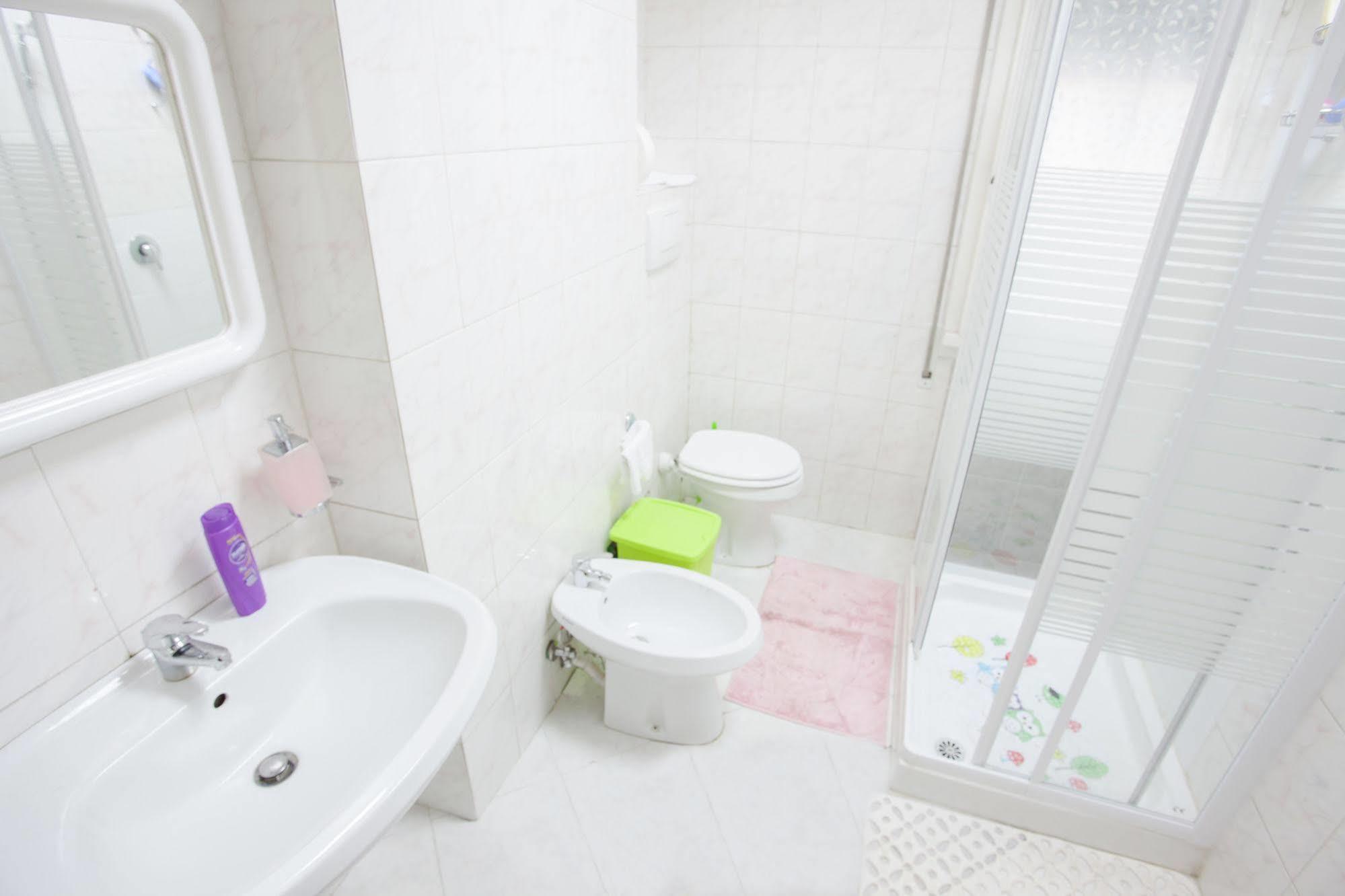 Eva Guest house *