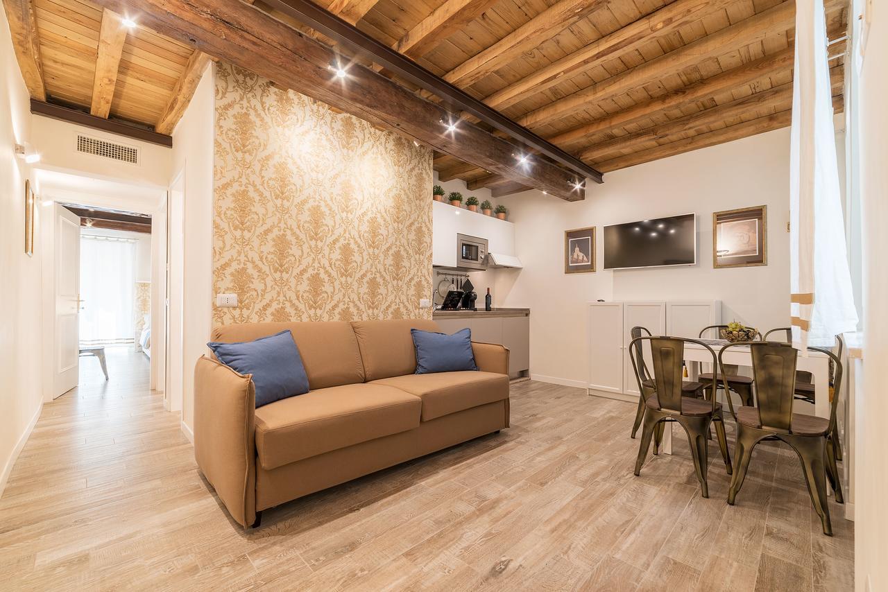 Apartment Cs Exclusive Campo De Fiori Palace