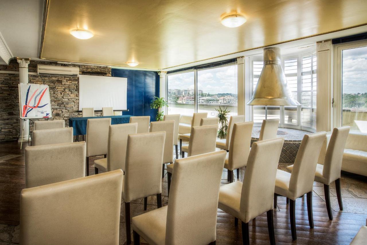 Hotel Grand Colony Rome