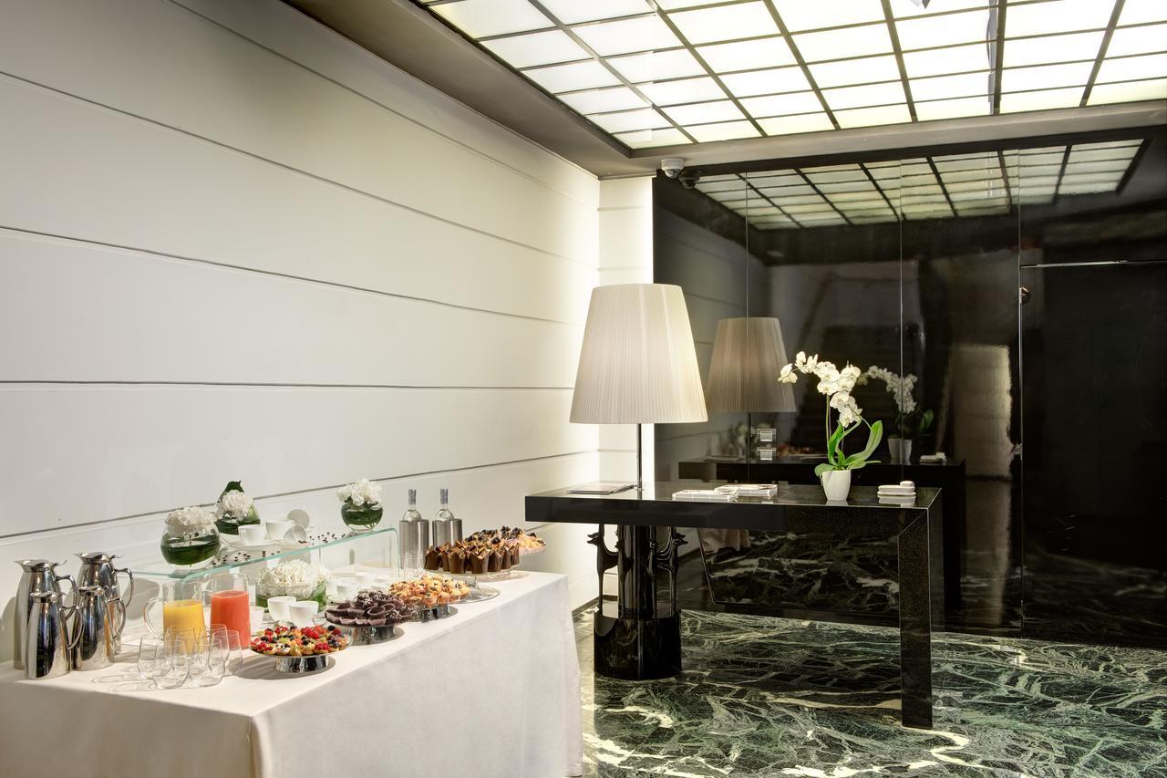 Grand Palace Hotel