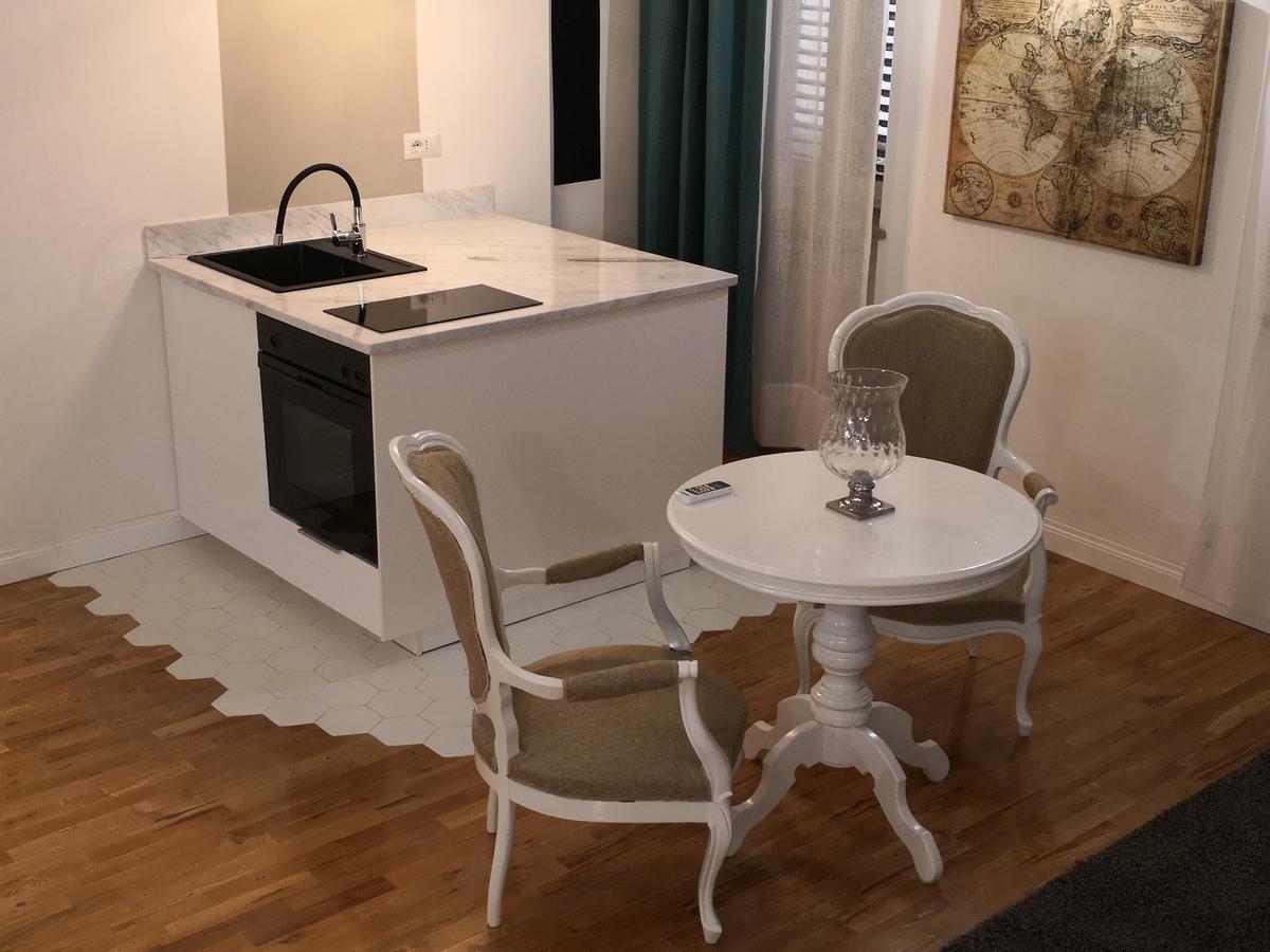 Urbana 33 Rome