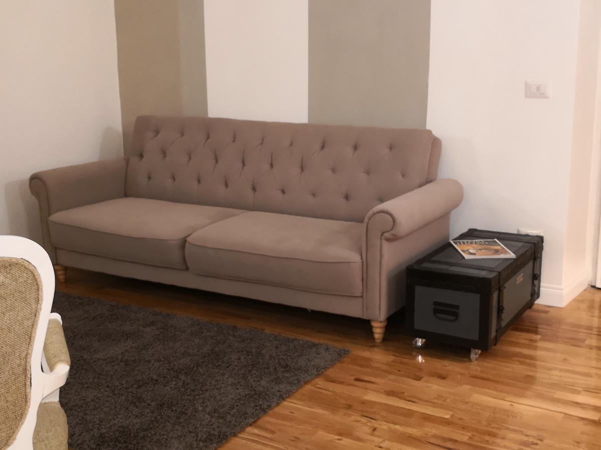 Urbana 33 Guest house