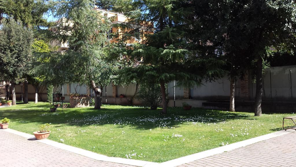 Maria Rosa Molas - Casa Per Ferie 3* Rome