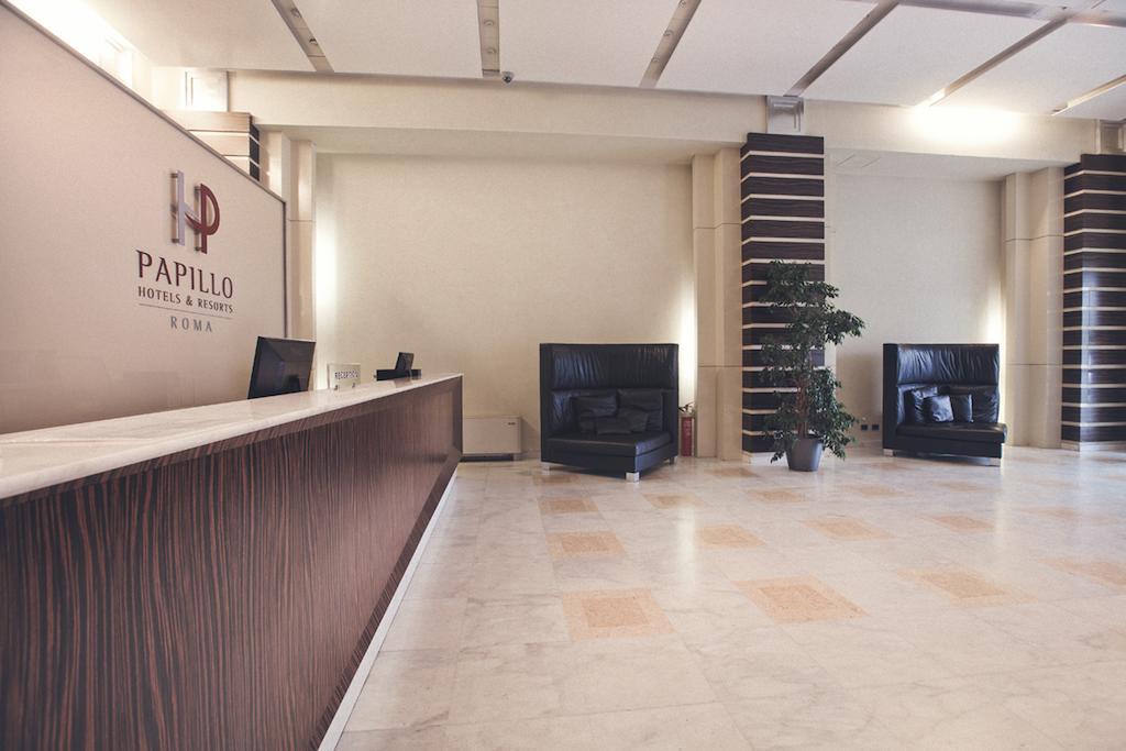 Papillo & Hotel