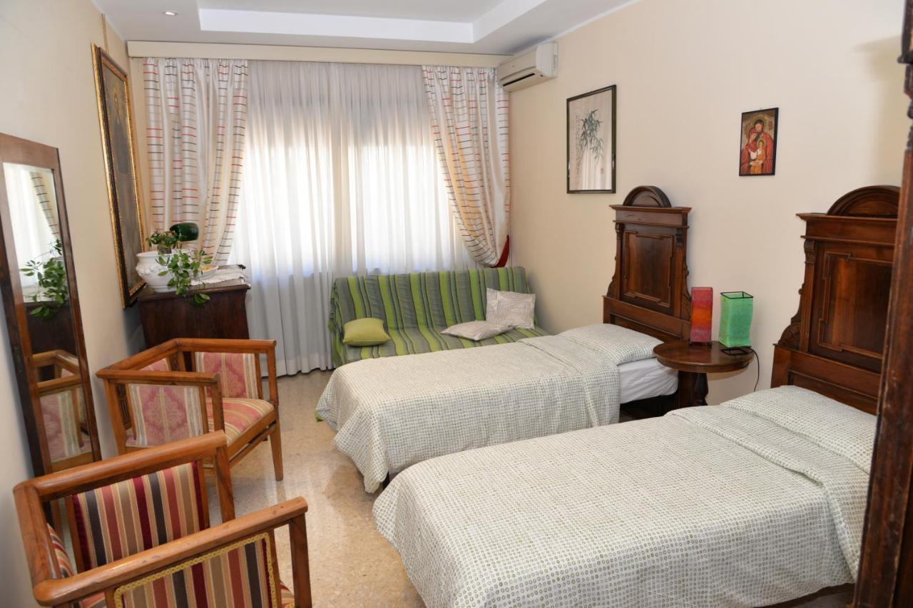 Holiday home Friendly House Rome