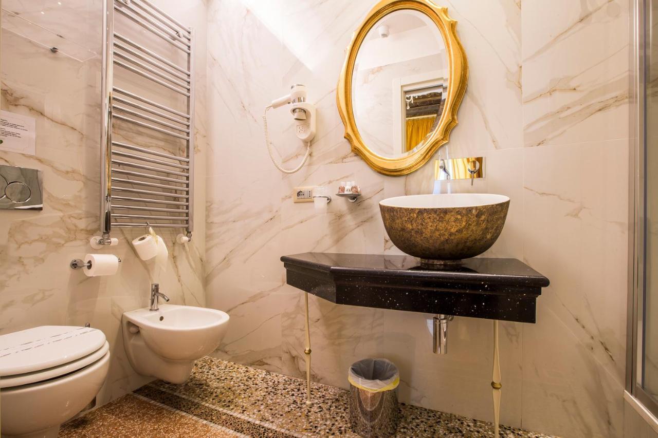 Affittacamere Trastevere Royal Trilussa 4*