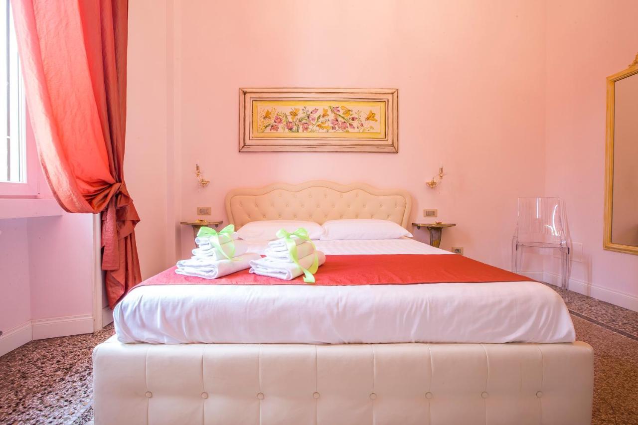 Affittacamere Trastevere Royal Trilussa 4*