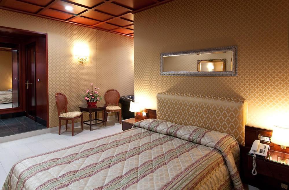 Galles 3* Rome