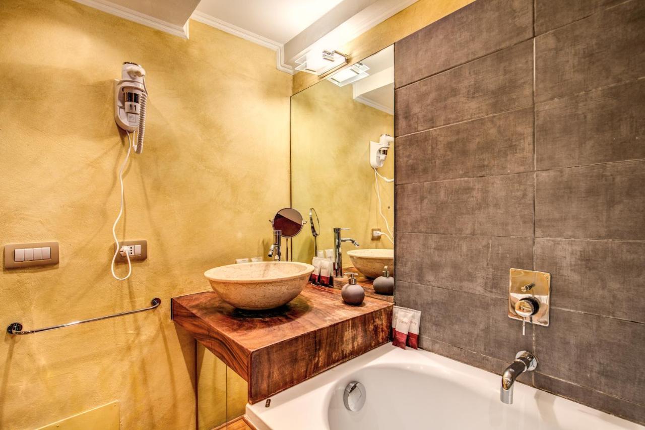 Magenta Luxury Specchi Roma