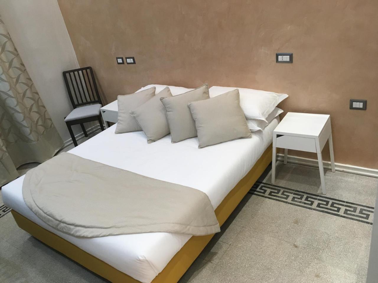 Collina Affittacamere 2*