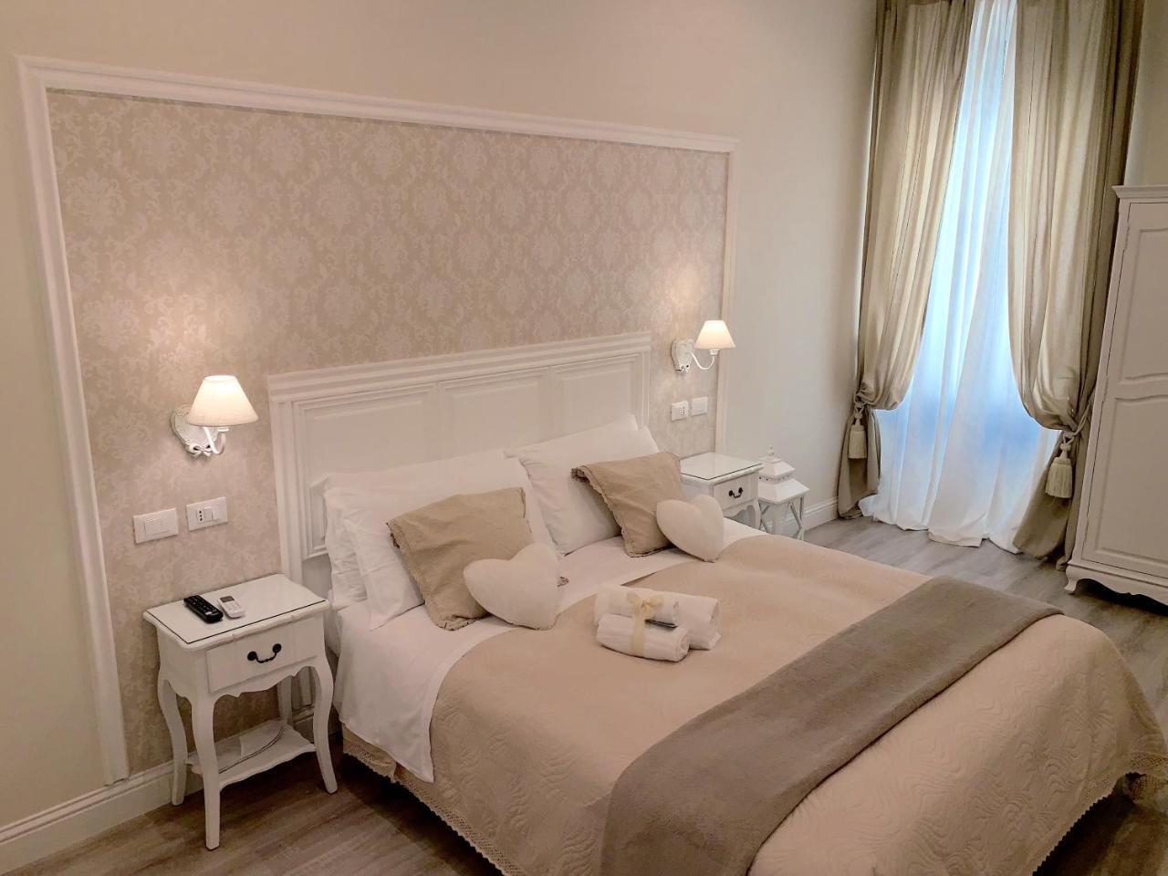 Charme & Chic Bed & Breakfast