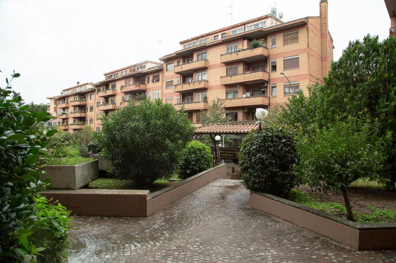 Apartment Eur