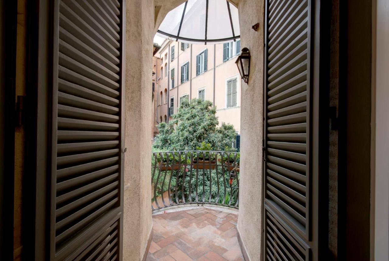 Trinita Dei Monti 3 Bedroom With Terrace Holiday home