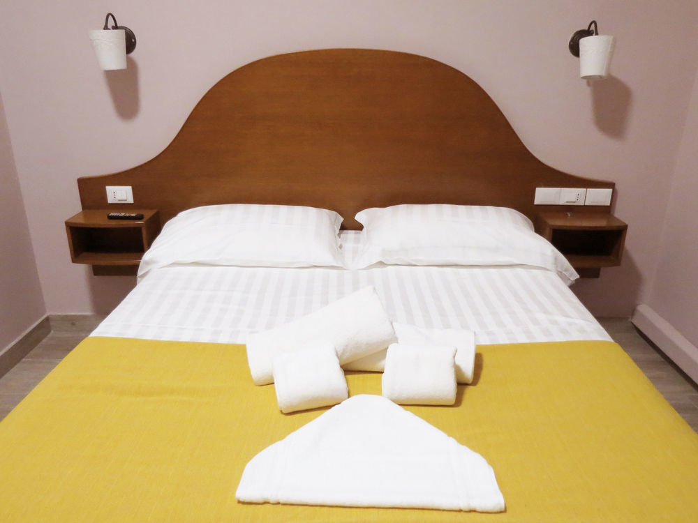 New Paradise Hotel 3*