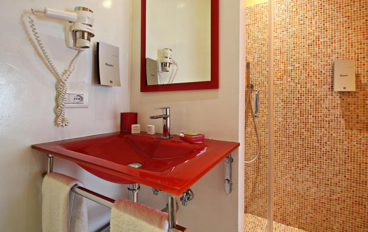 Colosseum Jacuzzi Suites Guest house Rome