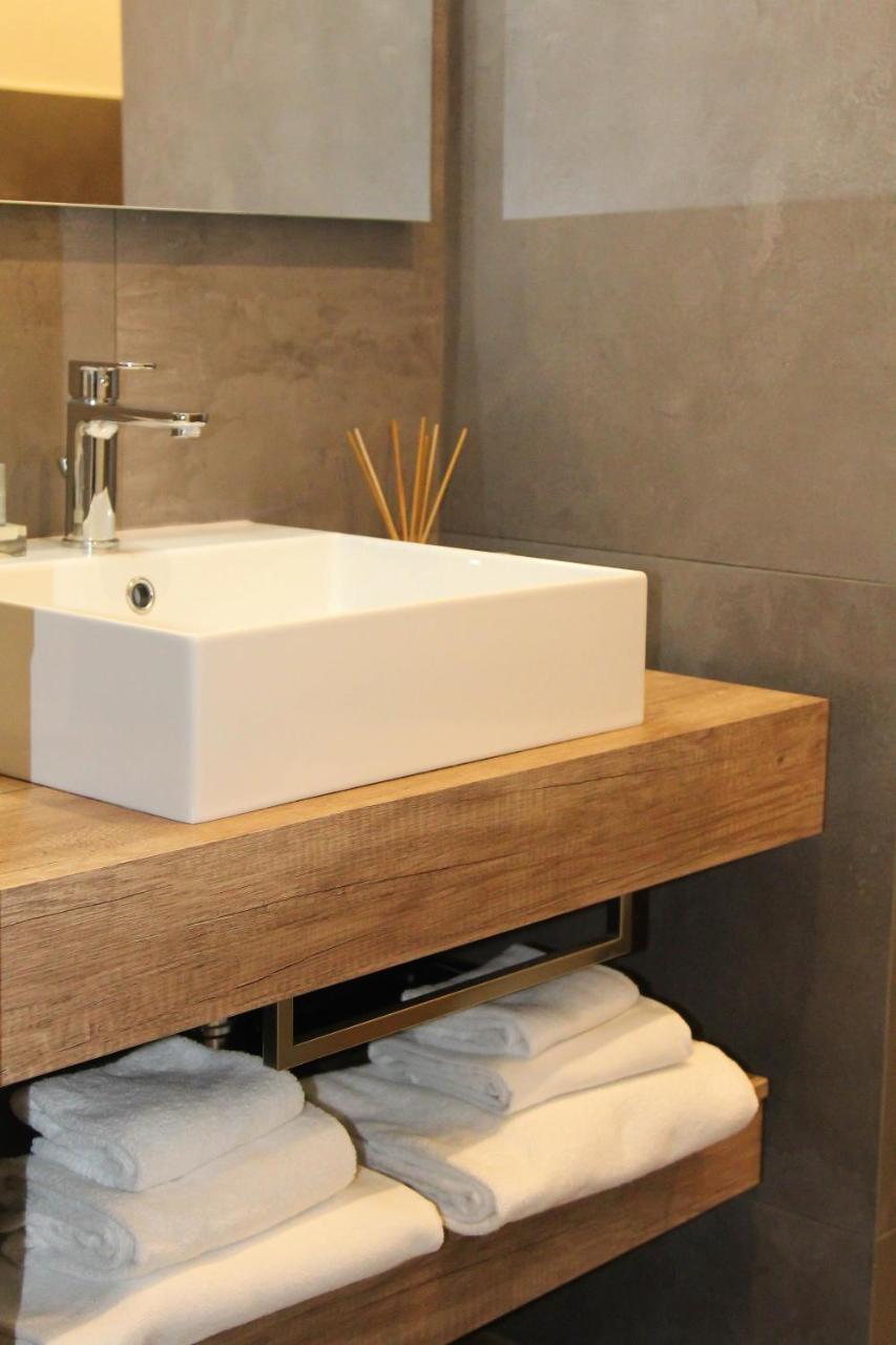 Eighty Four Luxury Guest house 3*
