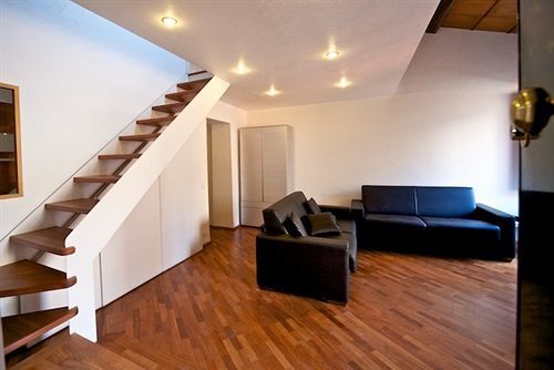 Purple Fandango Apartment