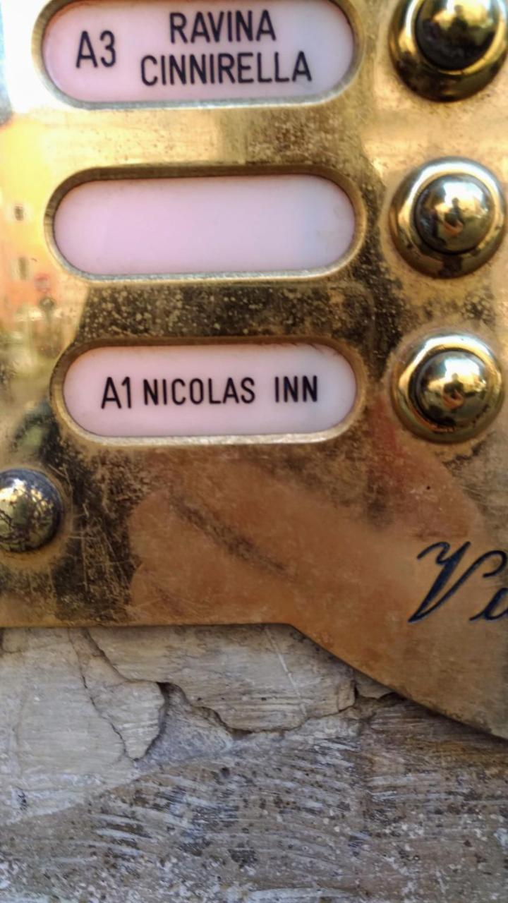 Nicolas 2* Roma