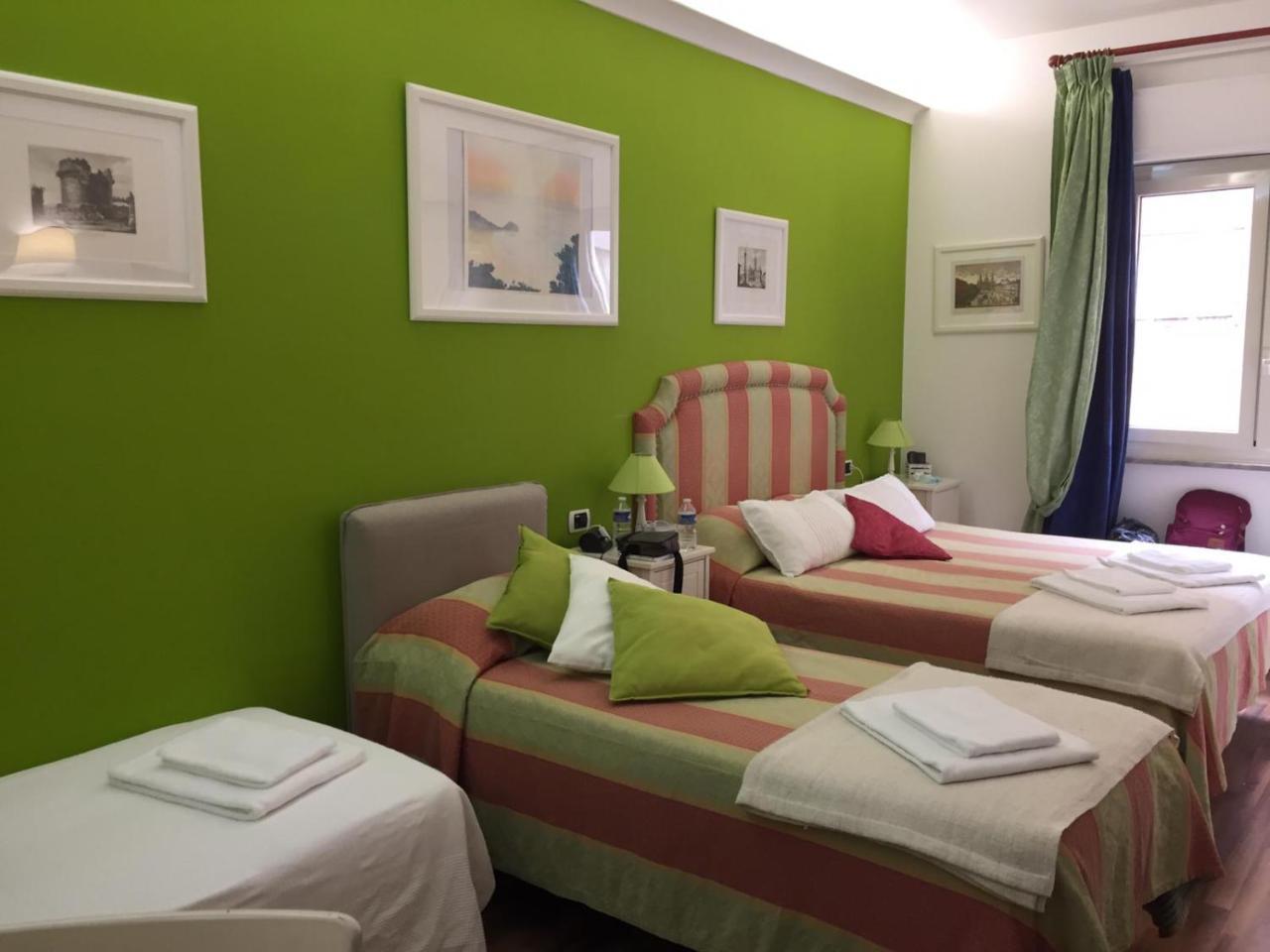 Il Colonnato 2* Rome