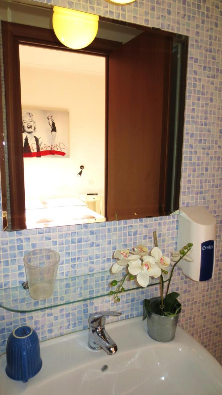 Borghese Guest house Rome