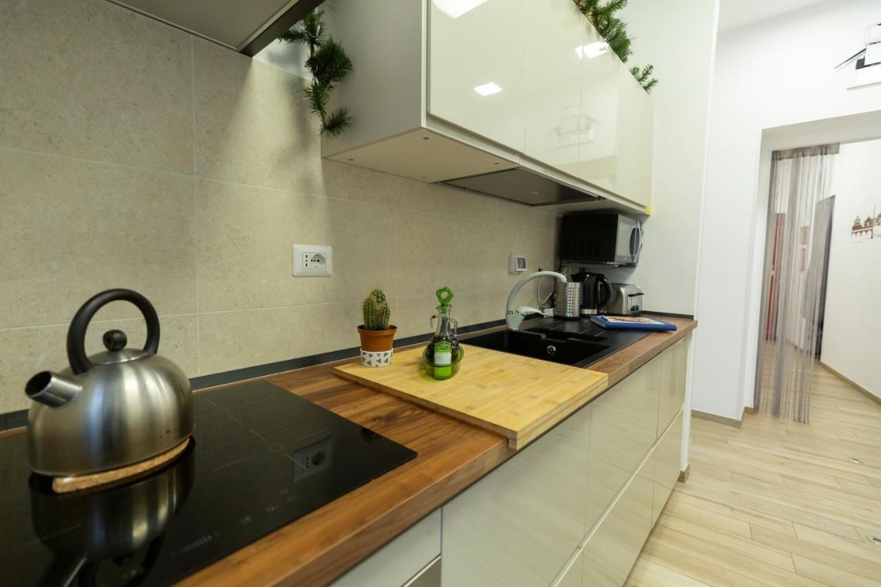 Flatinrome Trastevere Deluxe - Patio Affittacamere 3*