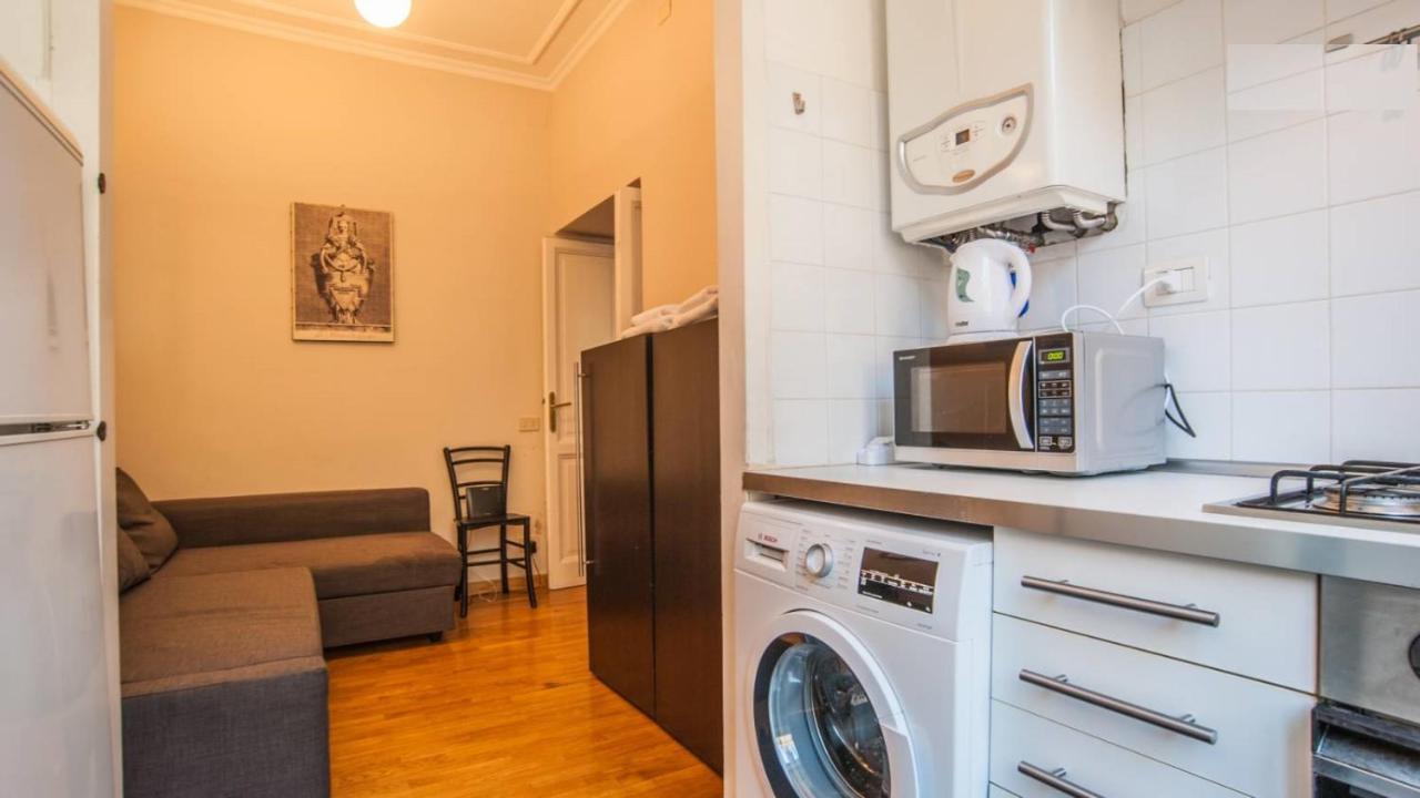 Domus Piramide 2 Apartment