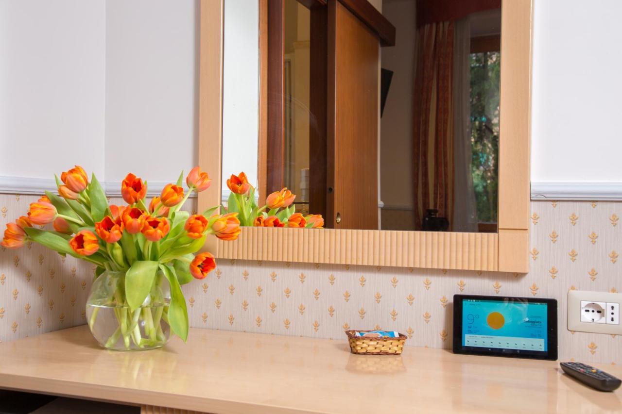 Hotel Arco Di Travertino Rome