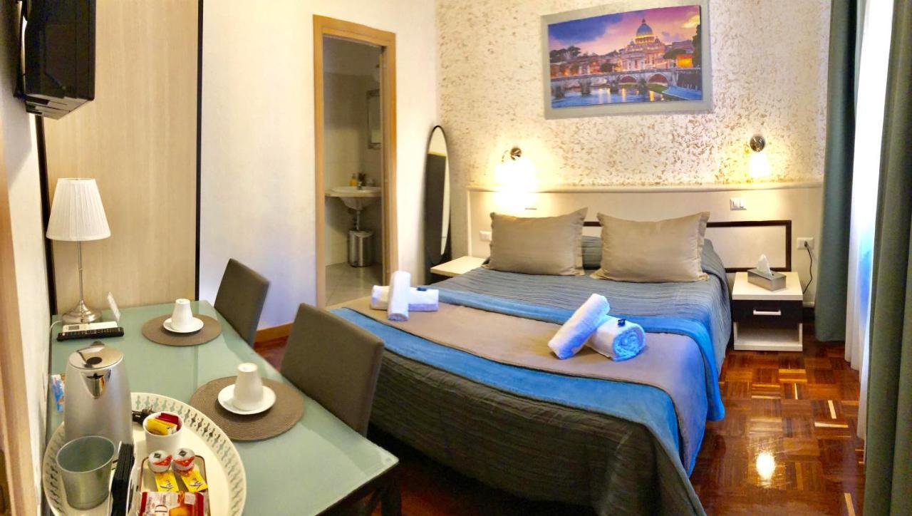 Guest house Castel Sant'angelo 3*