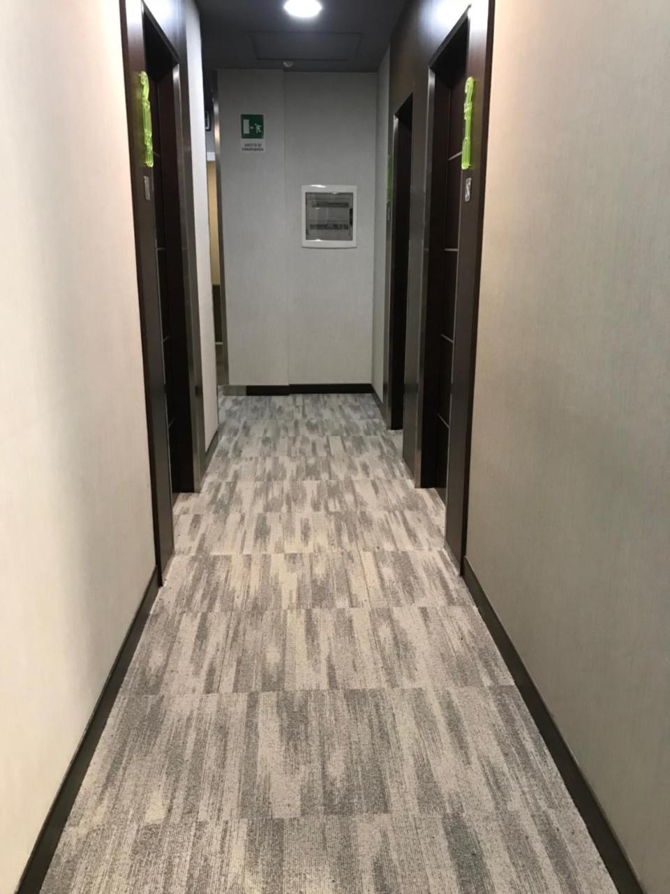 Western Cinemusic Hotel Roma