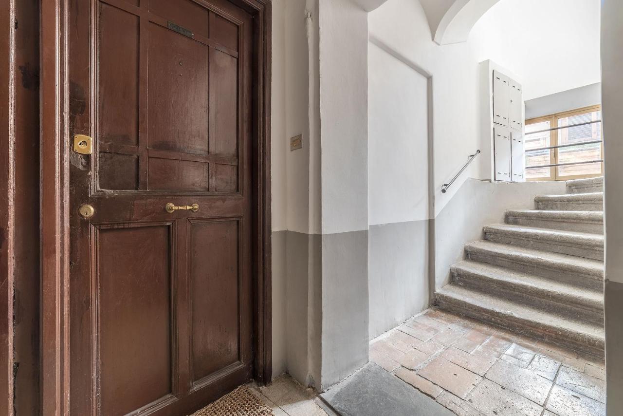 Apartment Montecitorio & Pantheon Stylish Flat
