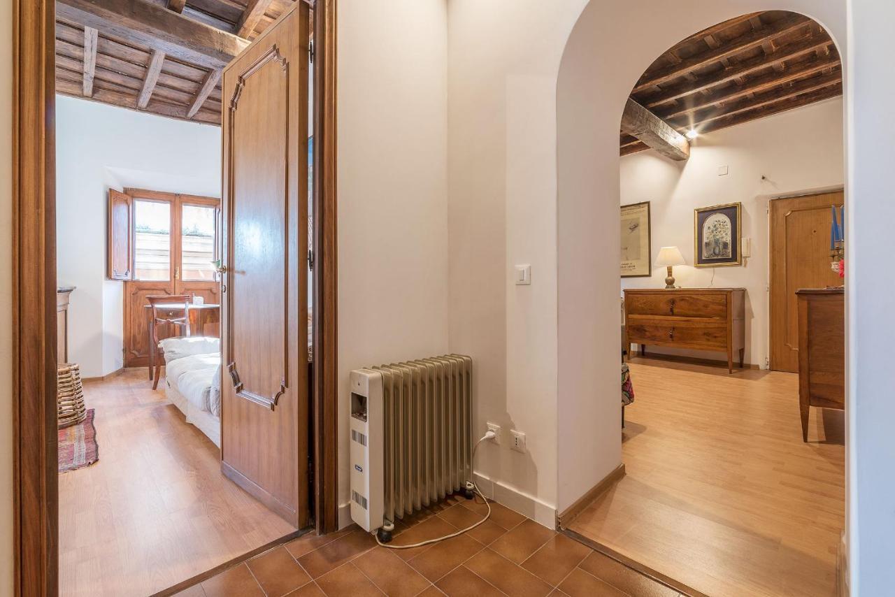 Montecitorio & Pantheon Stylish Flat Apartment *