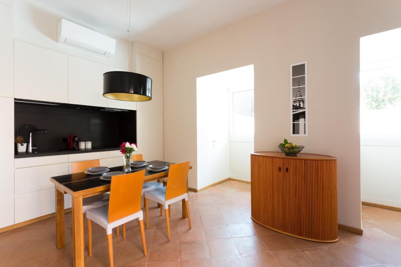 Apartment Monti Stunning With Terrace Rome