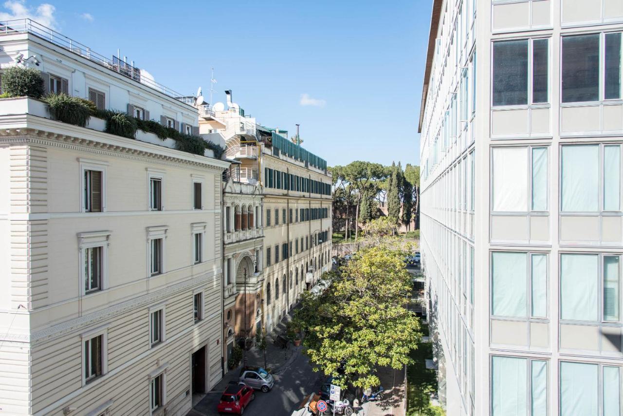 Lombardia40 Luxury Rome