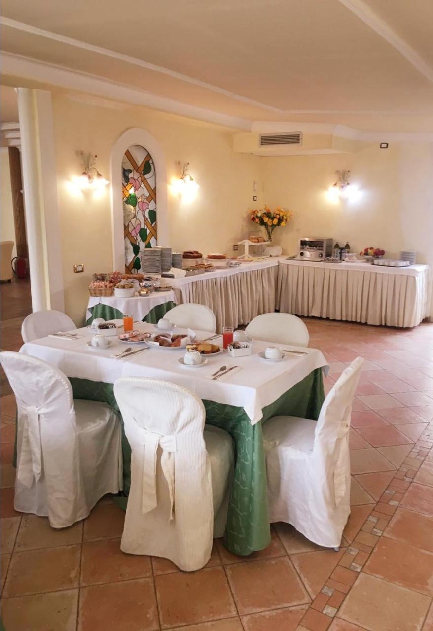 Hotel Quadrifoglio By Mancini Roma
