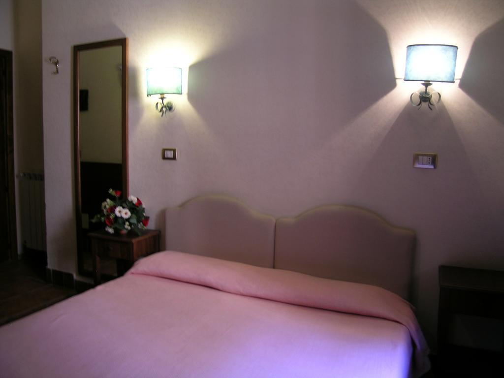 Antico Borgo Di Trastevere Rome