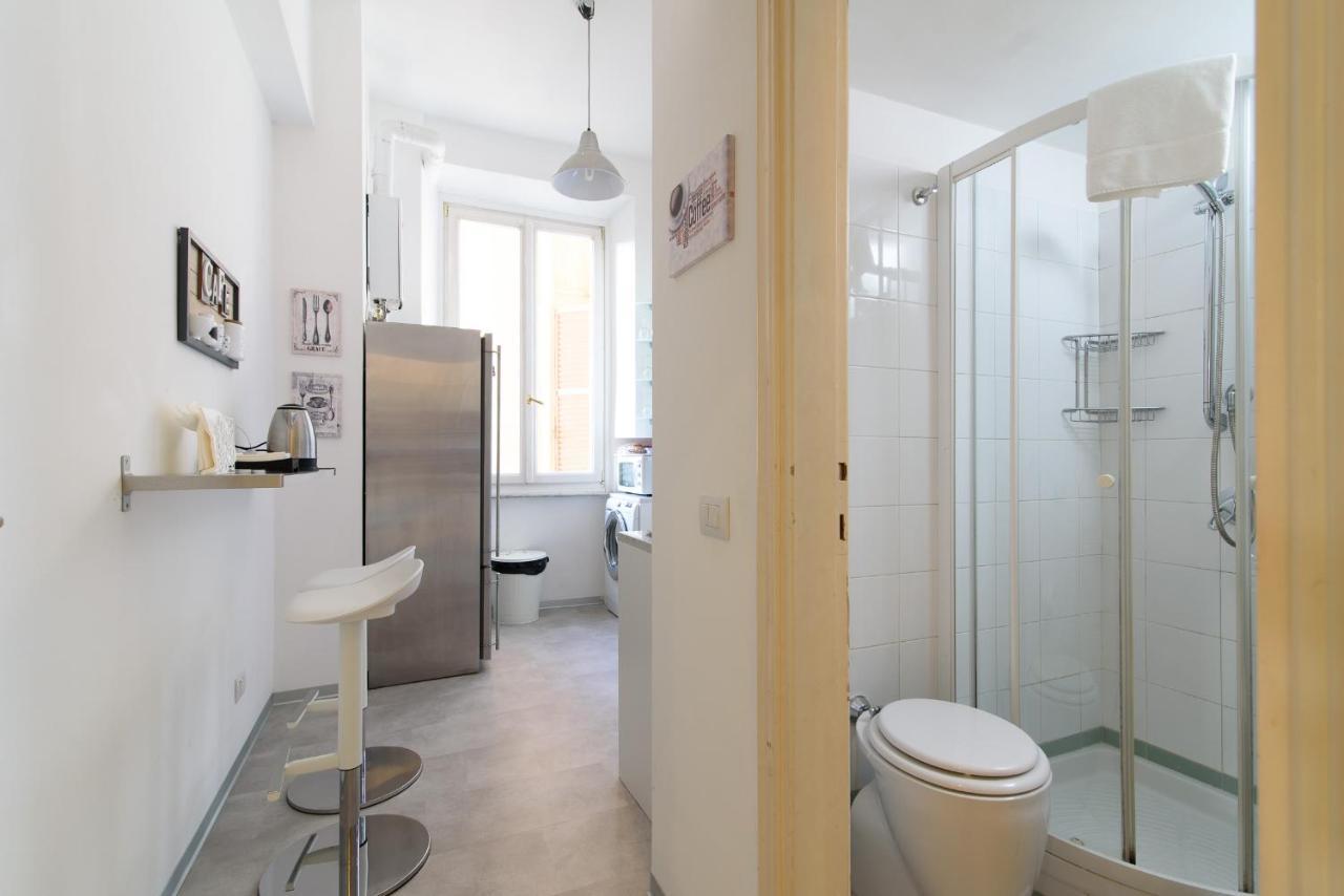 White Napoleone Apartment