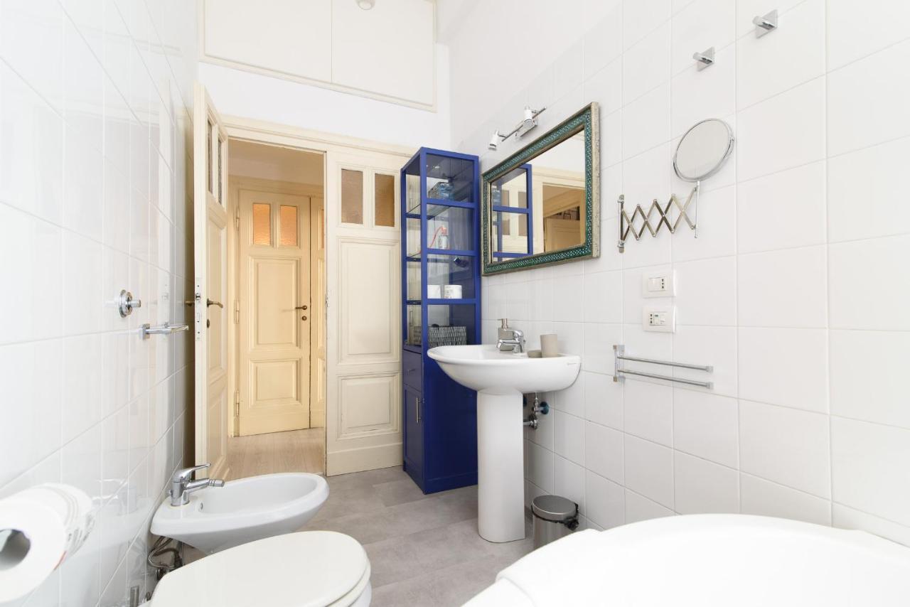 White Napoleone Apartment Rome