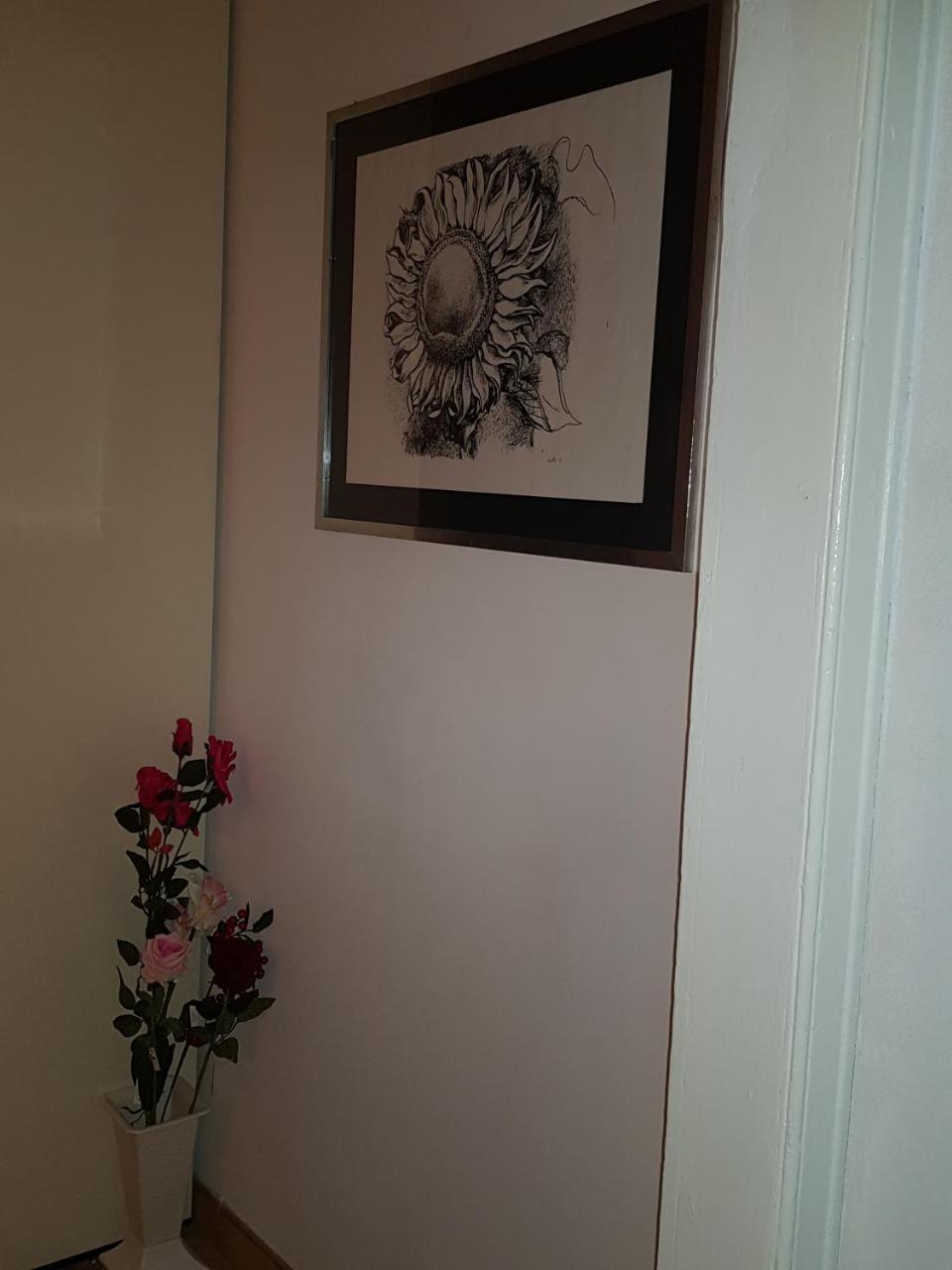 Giolitti 375 Guest house *