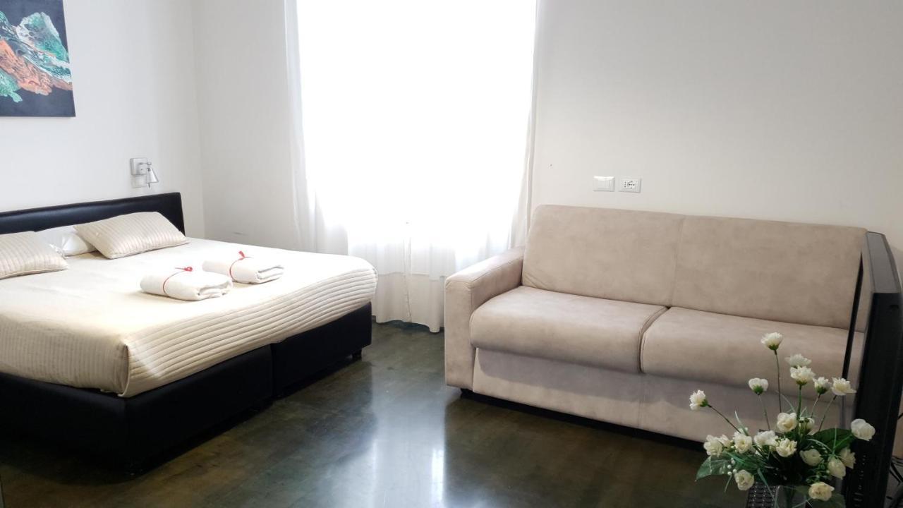 Guest house Aparts 2*