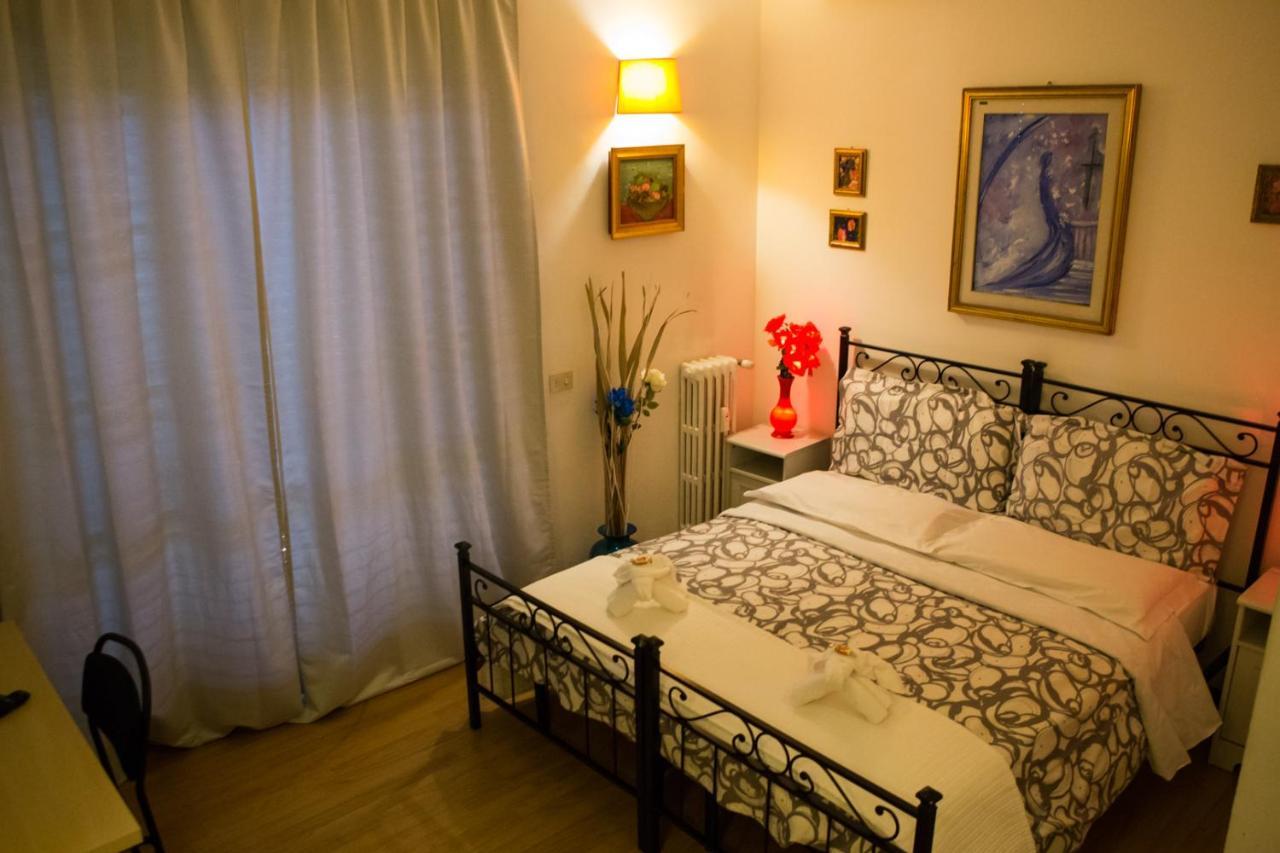 Marco E Laura Al Vaticano Bed & Breakfast Rome