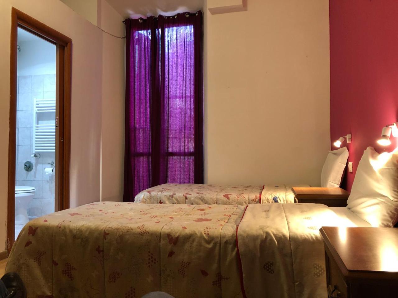 Freedom Traveller Hostel *