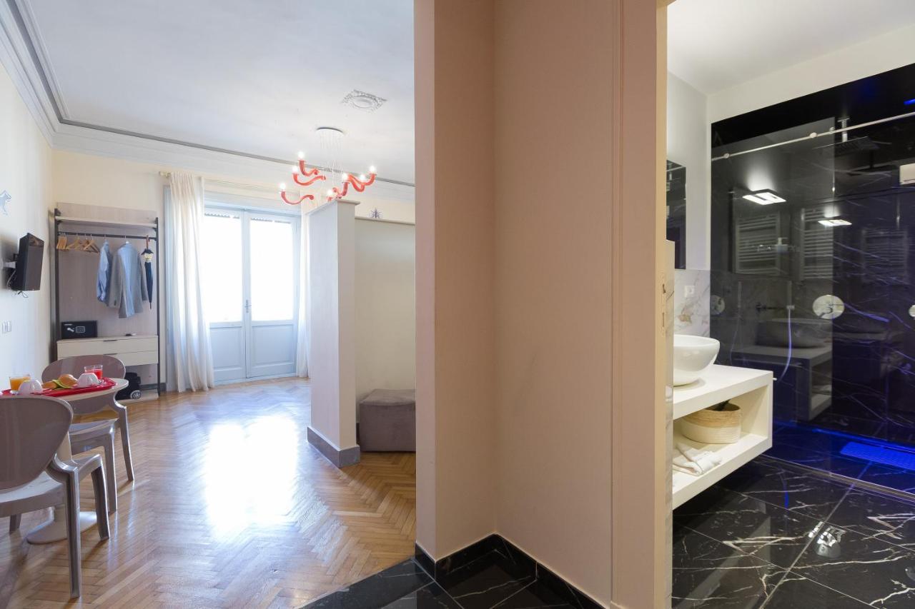 Tritone 125 Guest house 2*