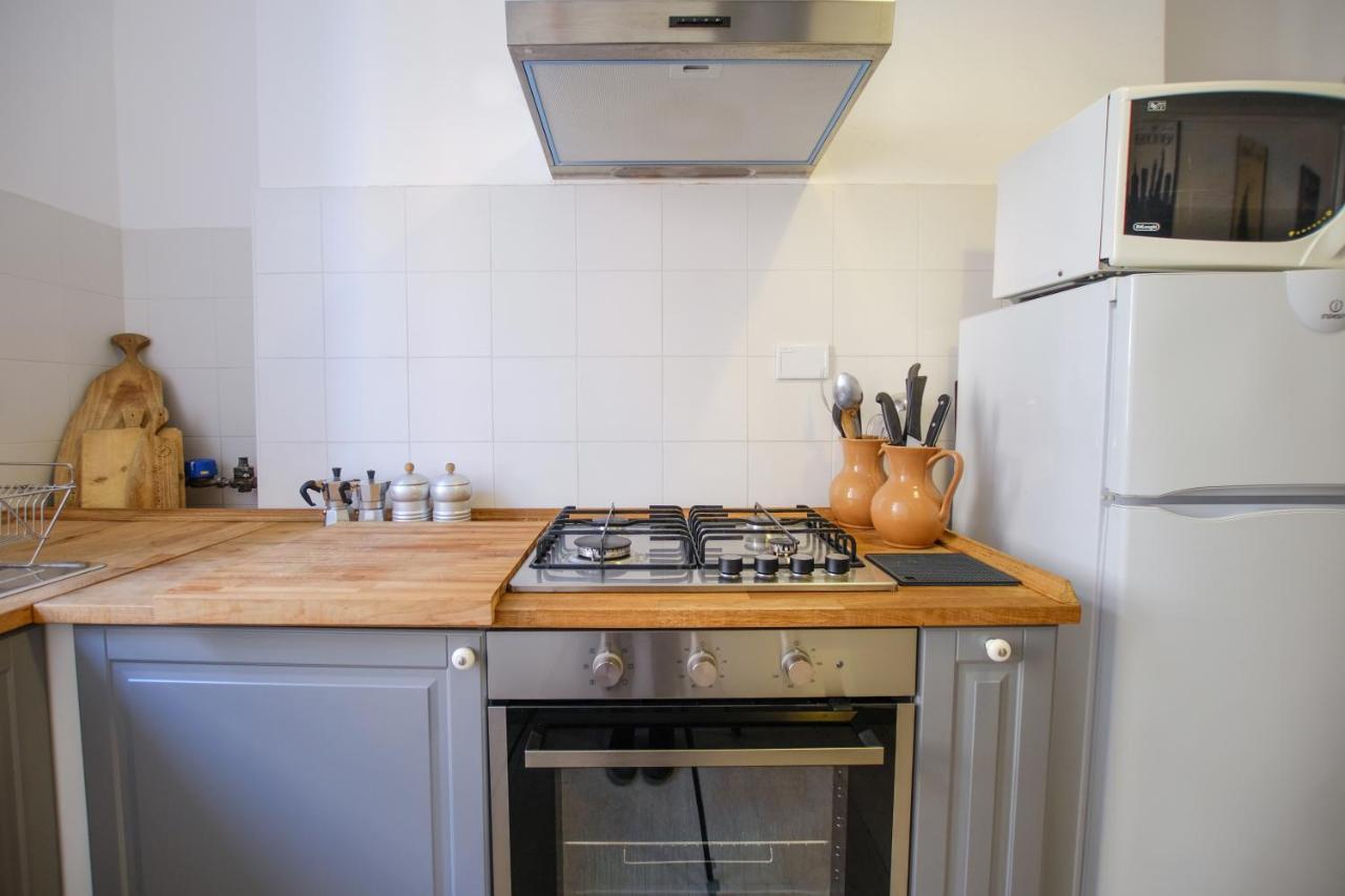Apartment Spacious With Big Terrace At Colosseum Rome