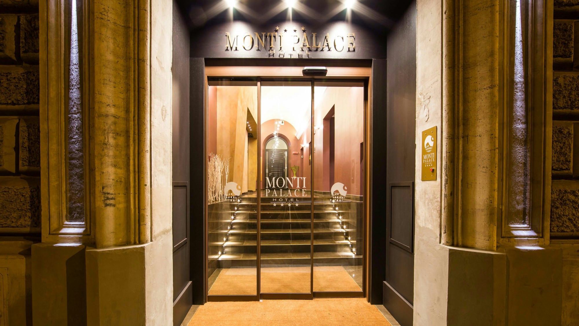 Hotel Monti Palace Rome